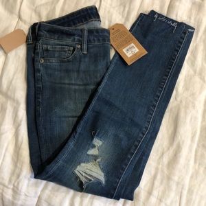 Lucky Brand skinny jeans, size 26